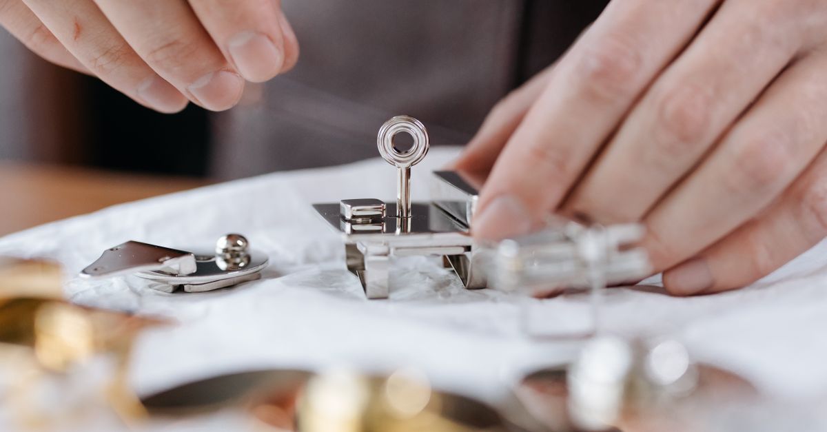 key maker professional — Westchester Ave Locksmith